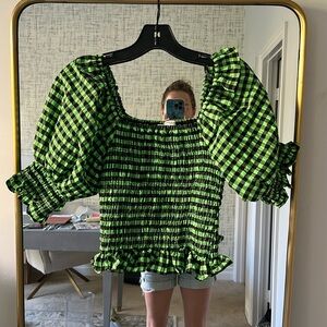 Zara neon green and black checkered, smocked puff sleep top 💚🖤